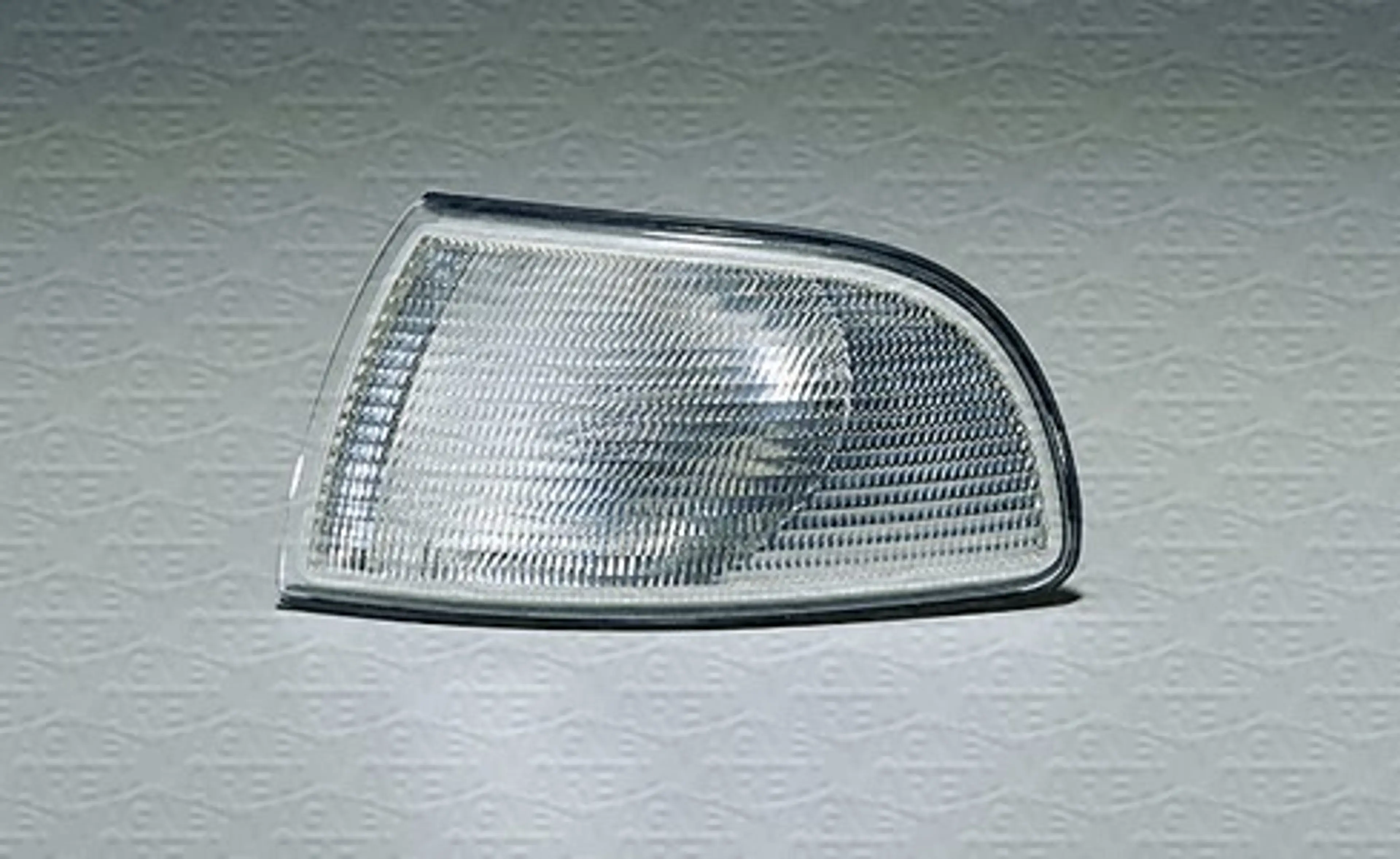 AUDI A8 (D2) 94->PILOTO DELANT