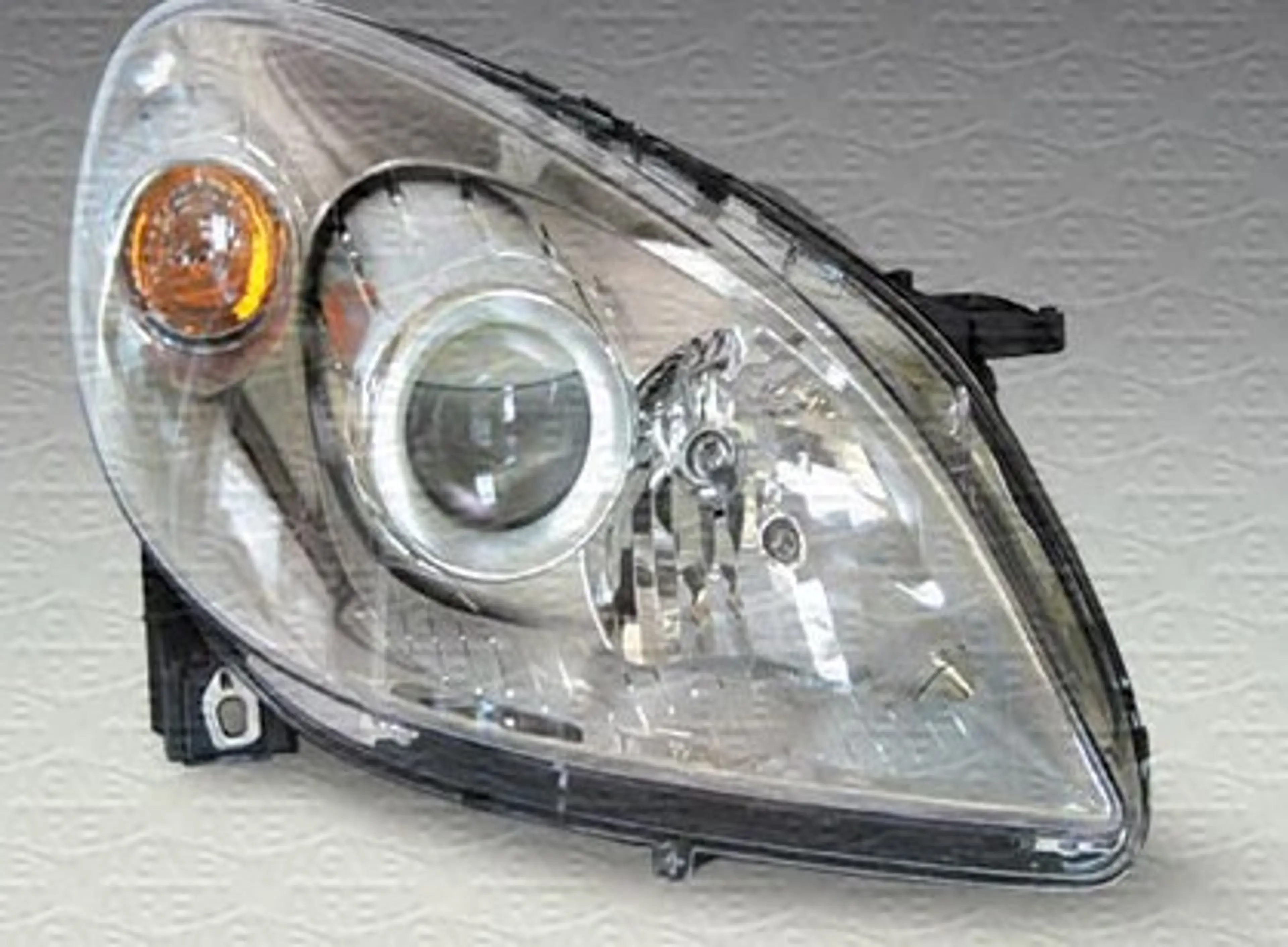 PROYECTOR PRINCIPAL DCHO. MERCEDES 