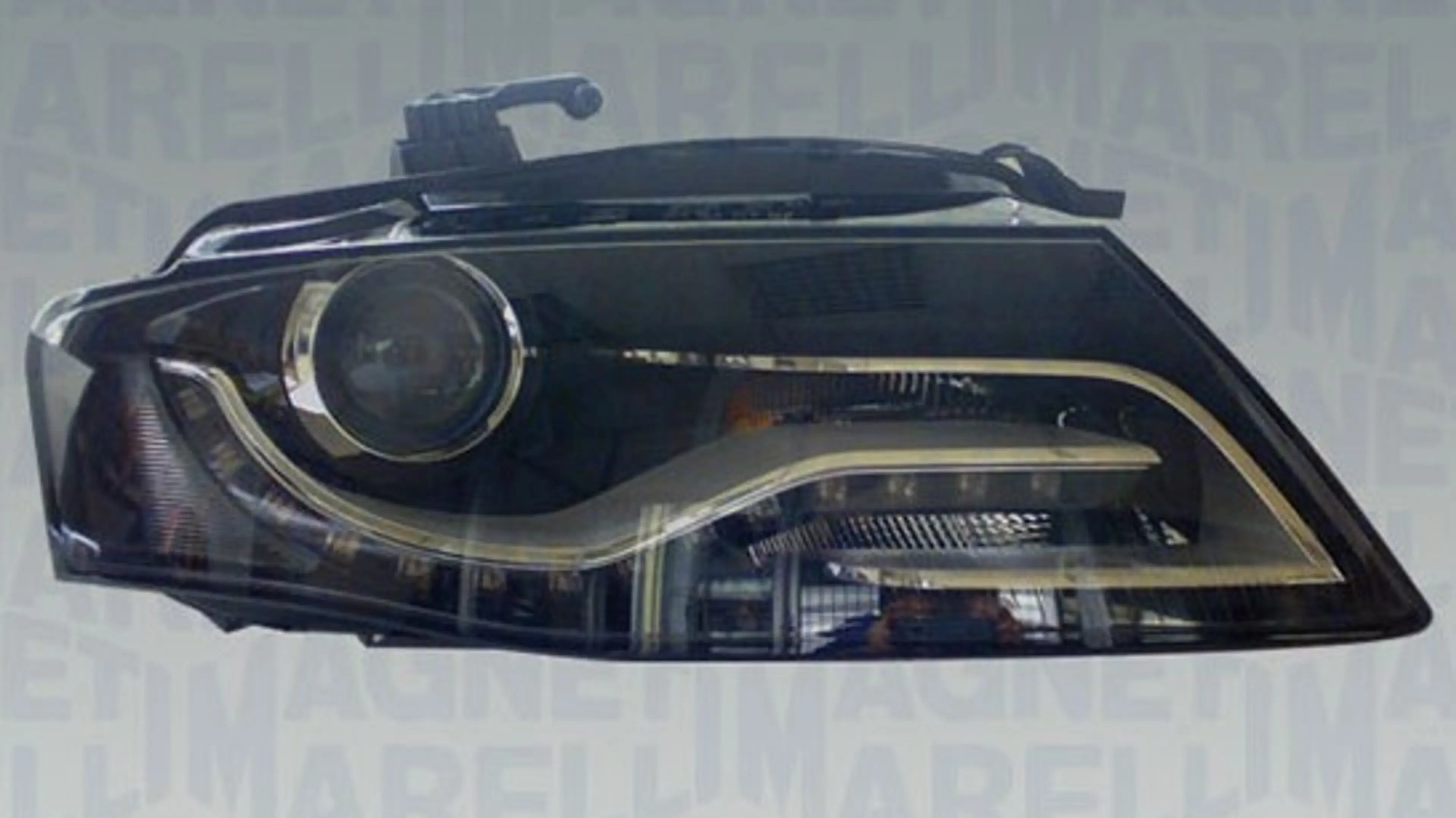 PROYECTOR PRINCIPAL D3S C/CAF DCHO.