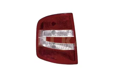 SK FBIA  20042008 WGN TAIL LAMP  UN