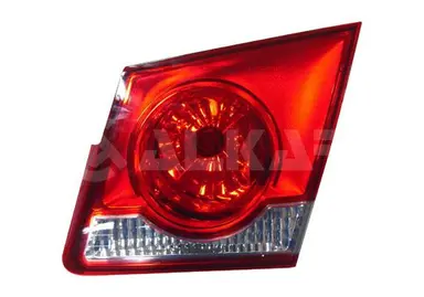 DERECHO,PILOTO TRASERO,SIN PORTALÁM