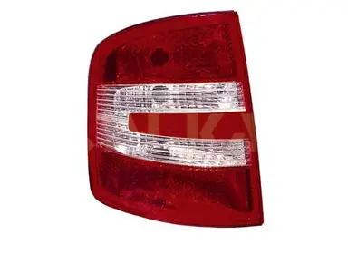 SK FBIA  20042008 WGN TAIL LAMP  UN