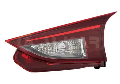 MZD 3 (13-) 5PG.OP TR D INT