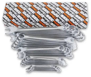 42/S26-JUEGO DE 26 LLAVES COMBINADA