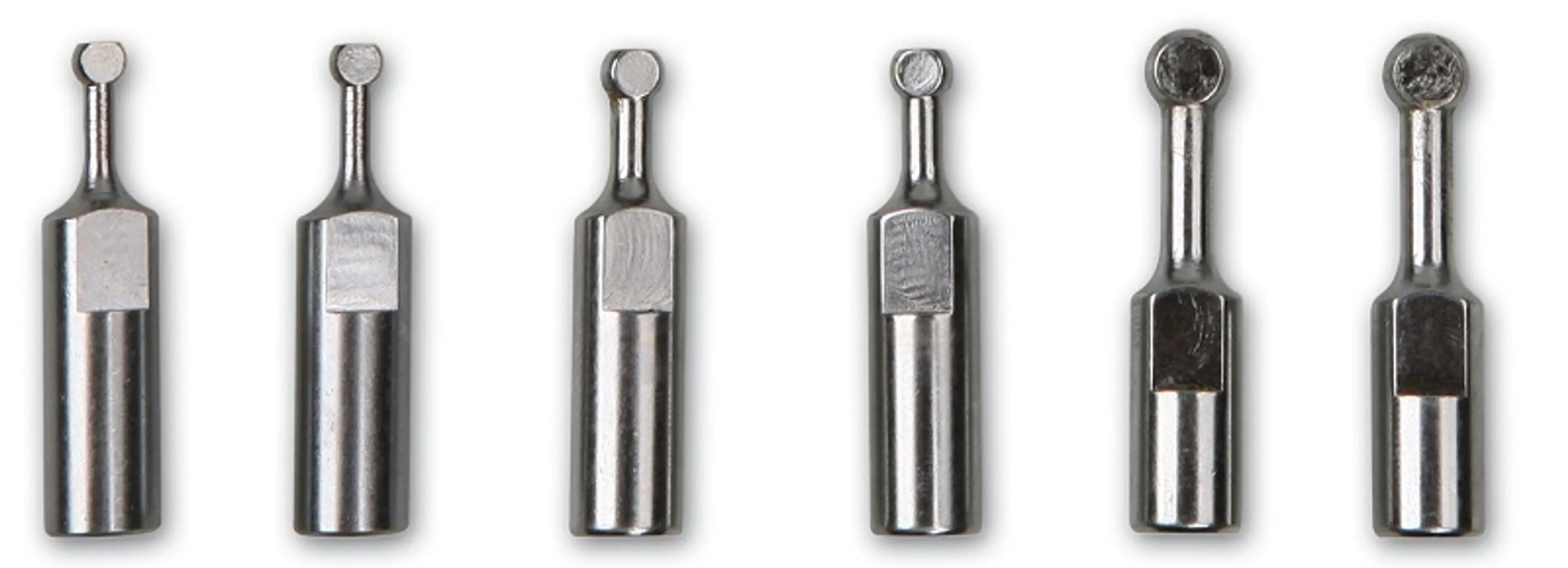 1547KP/1-3 TERMINALES DE ESFERA FAL