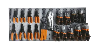 6600 M/242-SURTIDO DE 80 HERRAMIENT