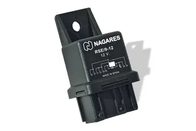 RELÉ ESTANCO 30/15A. 12V. C/SOP. PL